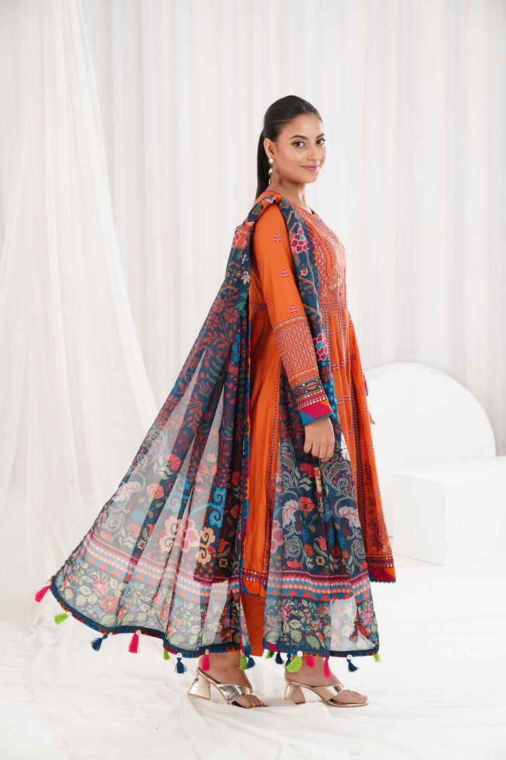 Hannah - Xenia Luxury Lawn Stitched