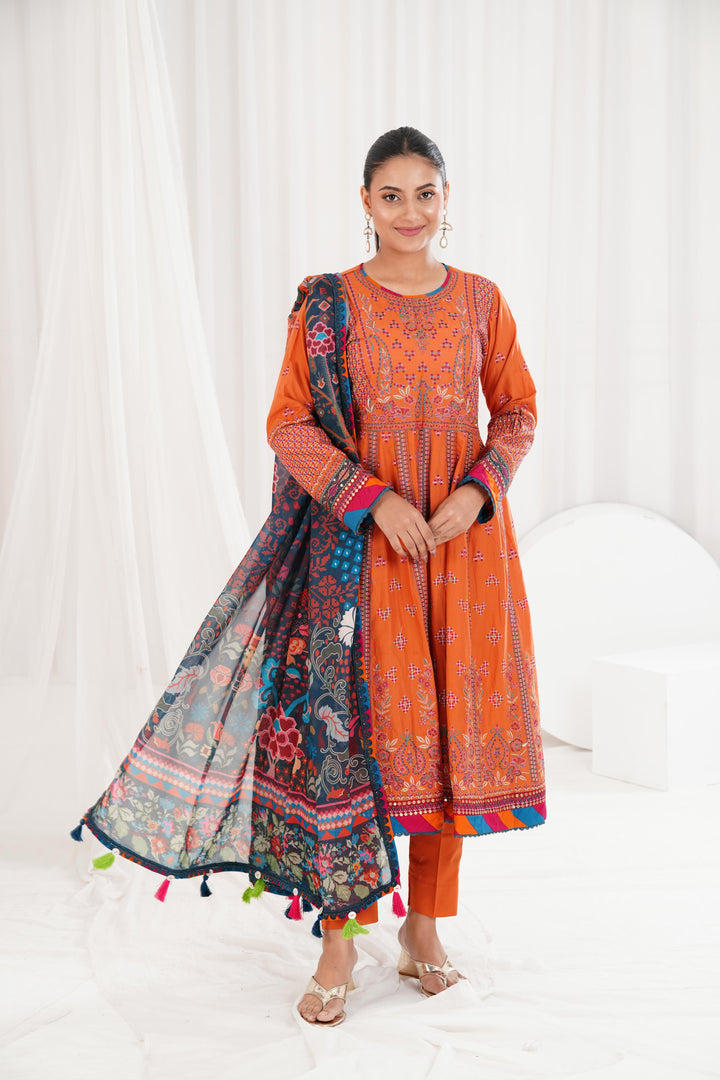 Hannah - Xenia Luxury Lawn Stitched