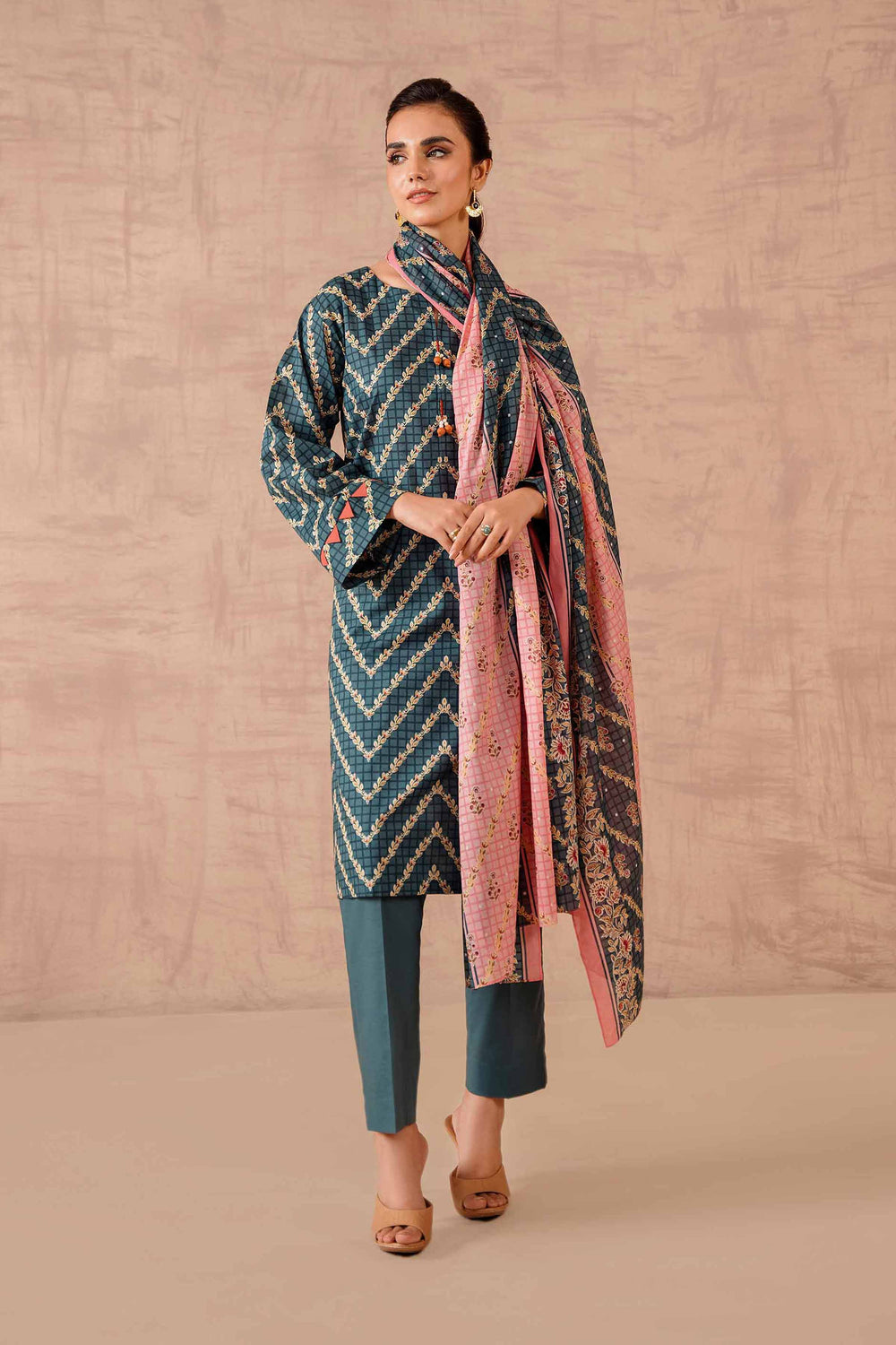 Lawn Dark Green Unstitched Suit - Nishat Linen
