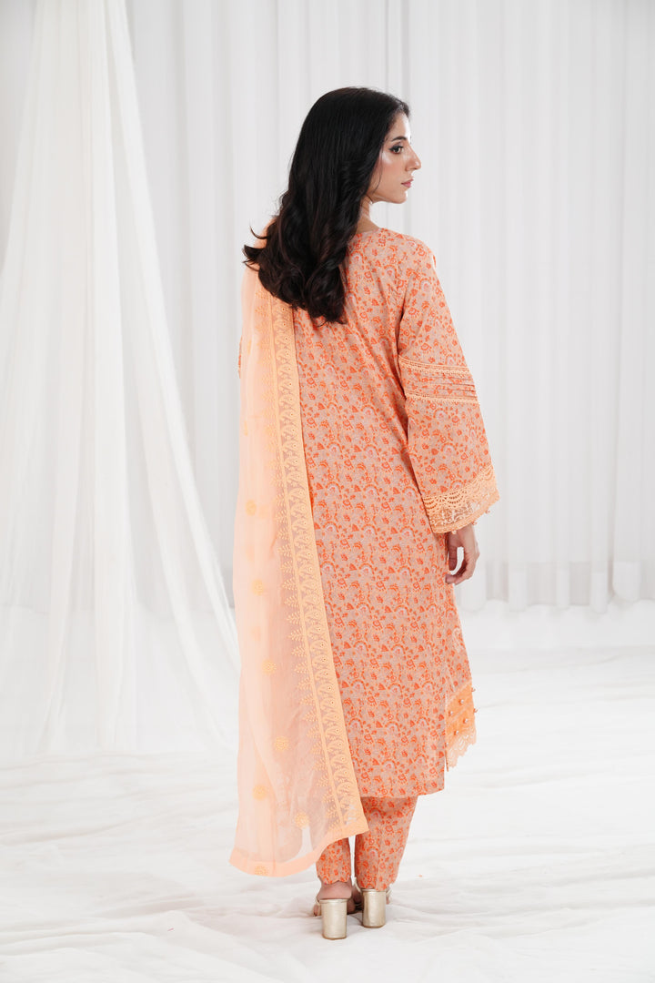 Embroidered Printed Cambric Peach Stitched Suit - Nishat