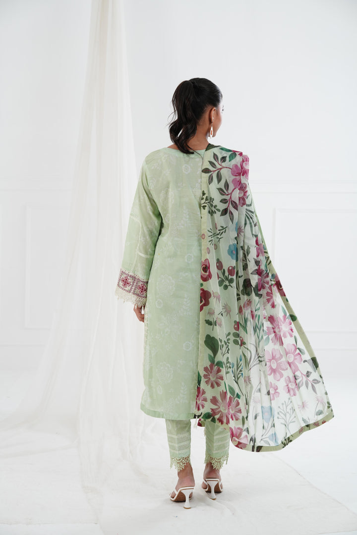 Numa - Alizeh Embroidered Printed Lawn Stitched