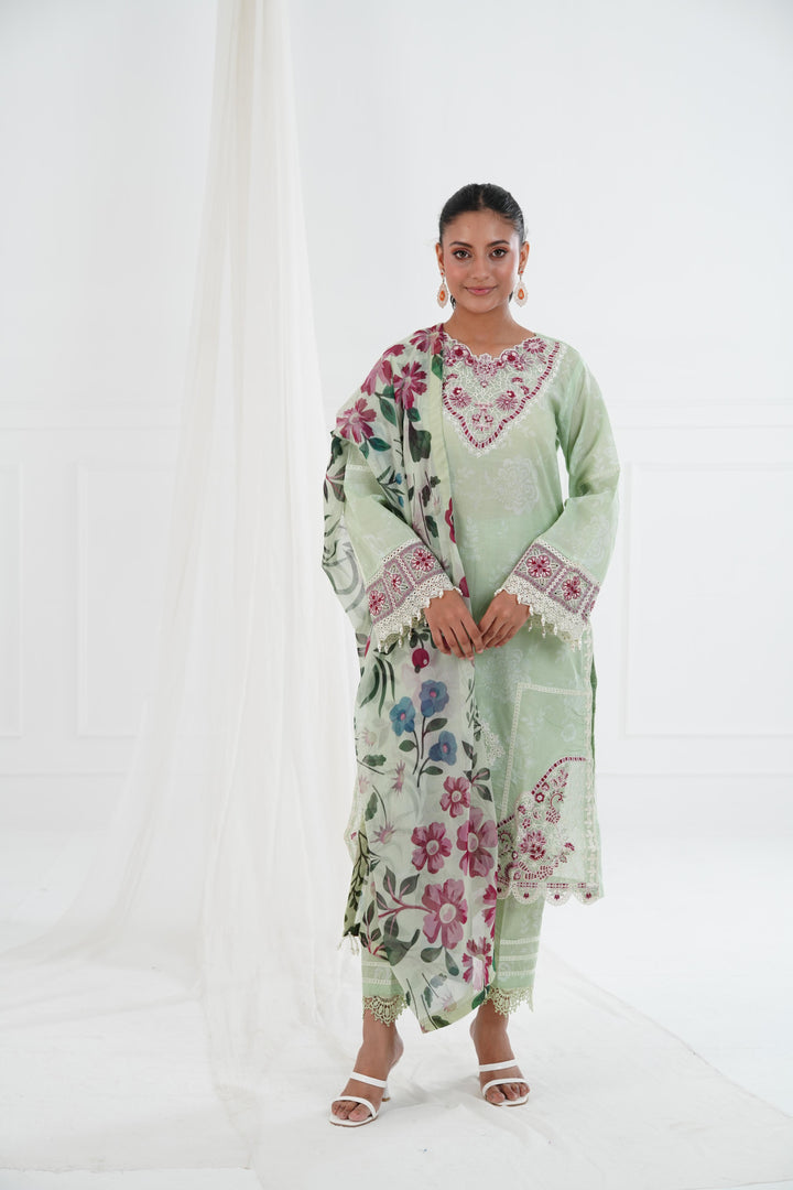 Numa - Alizeh Embroidered Printed Lawn Stitched