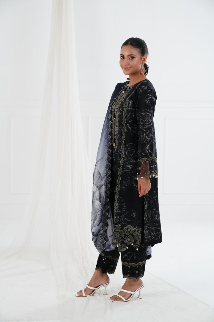 Azlin - Alizeh Embroidered Printed Lawn Stitched