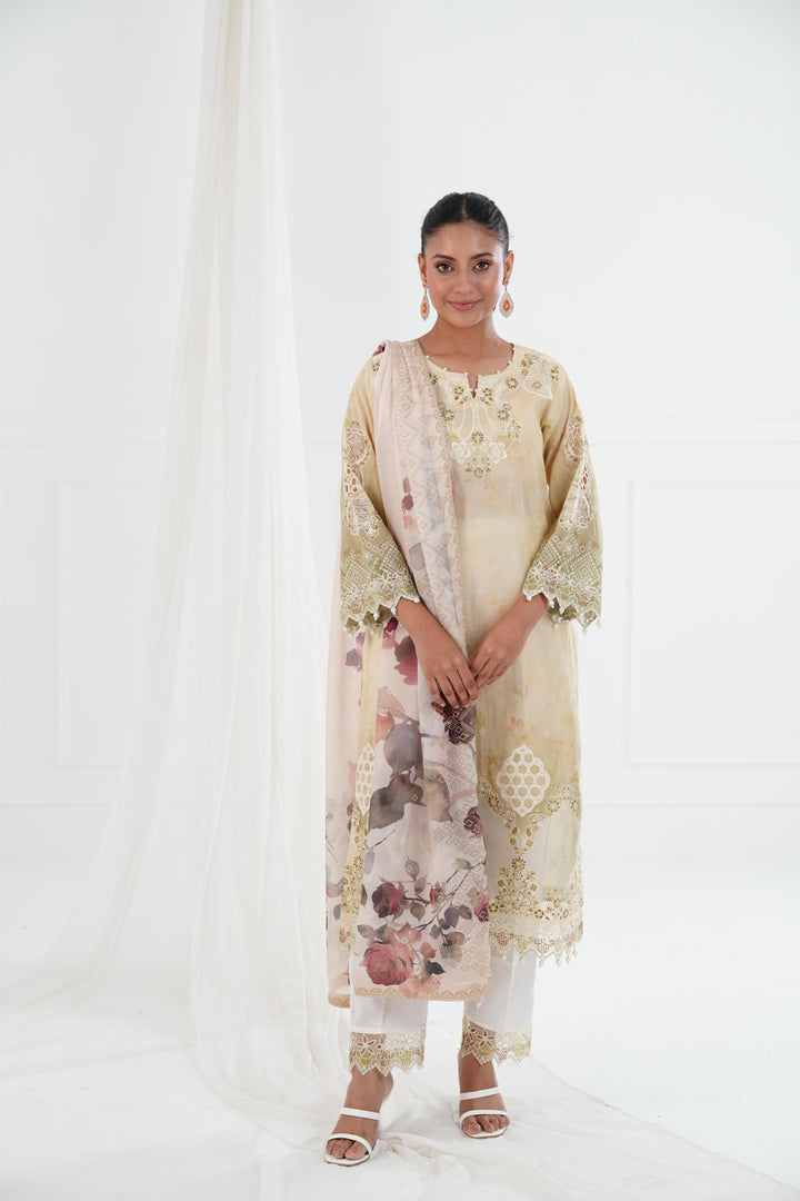 Mia - Alizeh Embroidered Printed Lawn Stitched