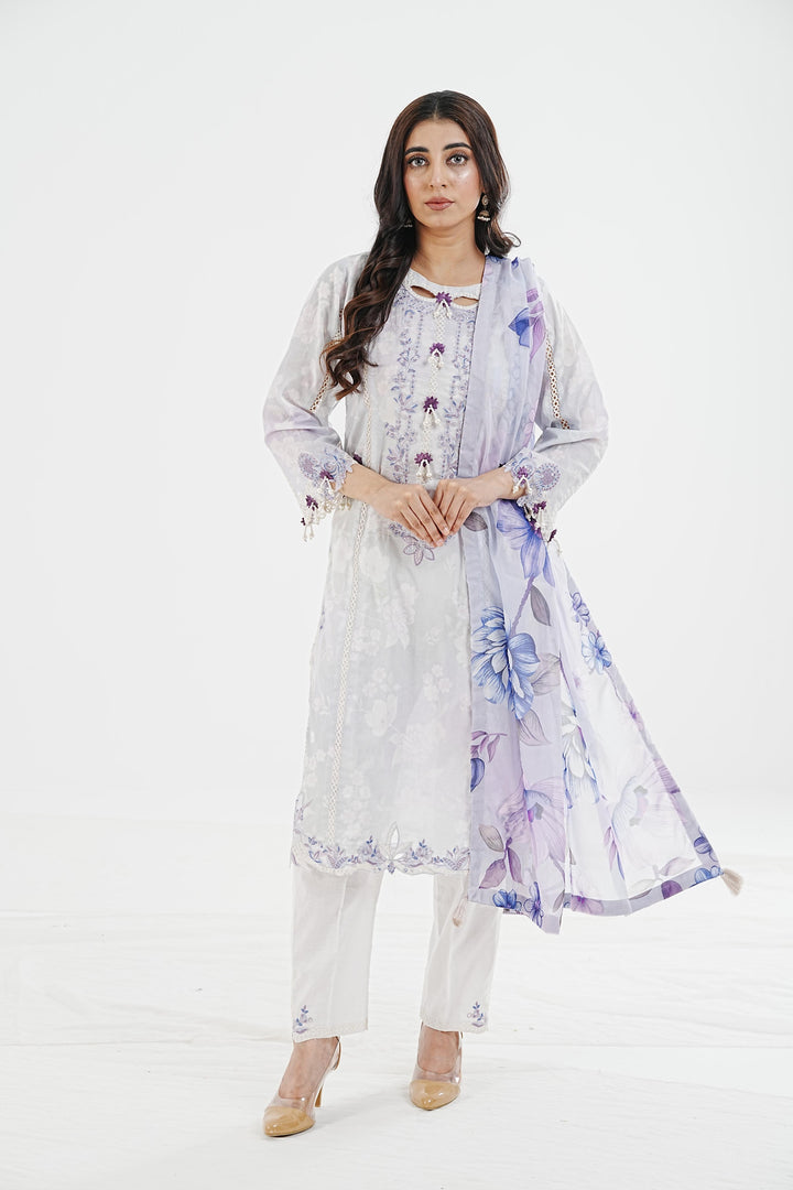 Presta - Alizeh Embroidered Printed Lawn Stitched
