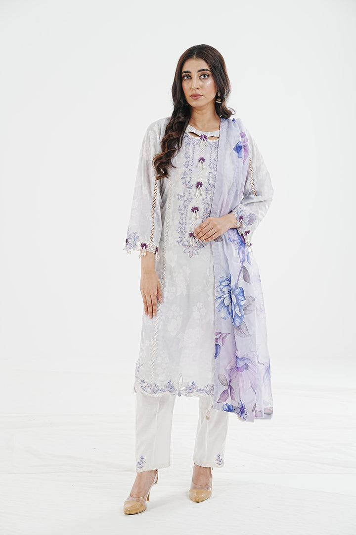 Presta - Alizeh Embroidered Printed Lawn Stitched