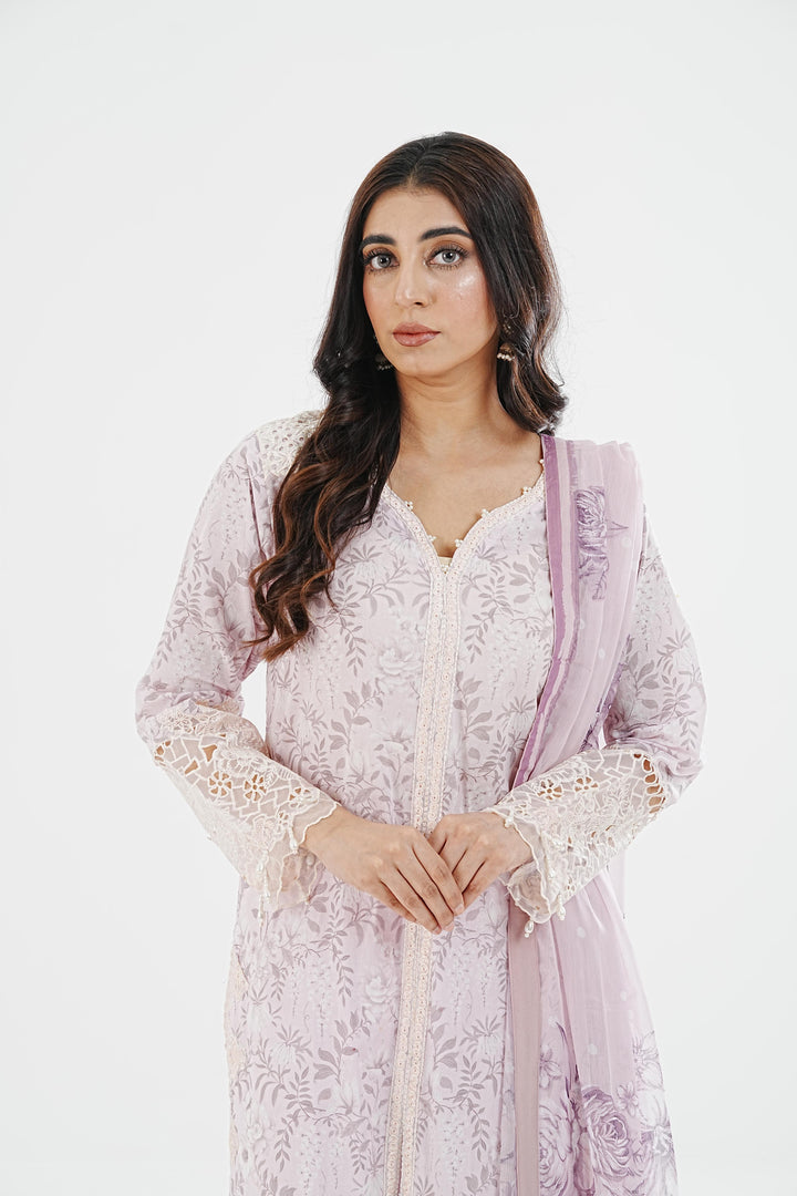 Aruna - Alizeh Embroidered Printed Lawn Stitched