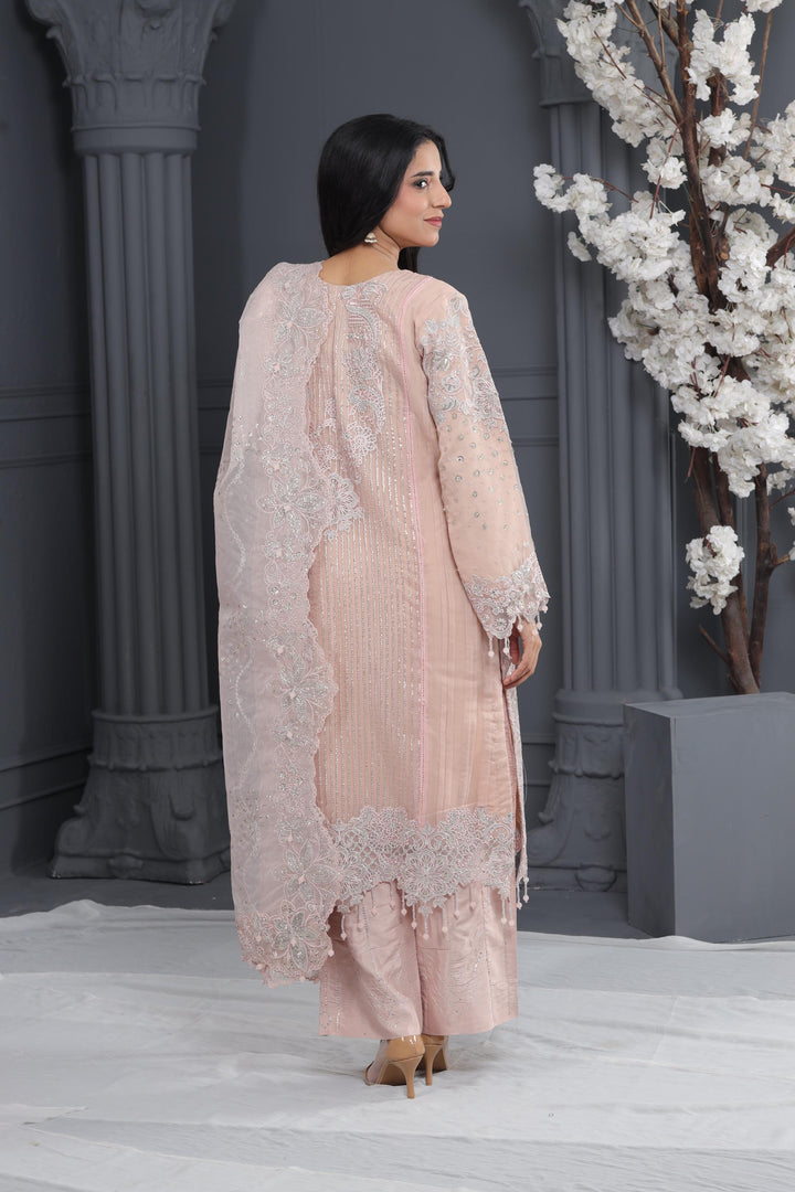 Design 4 - Baroque Chantelle Luxury Stitched 25'