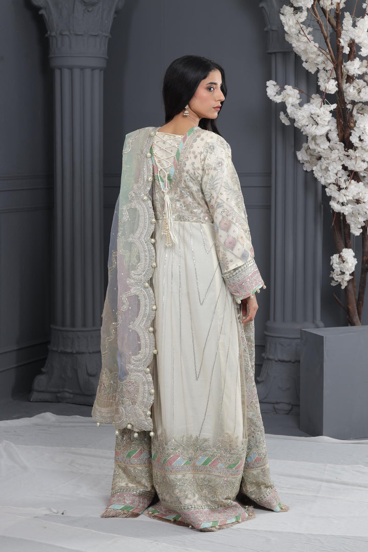 Design 6 - Baroque Chantelle Luxury Stitched 25'