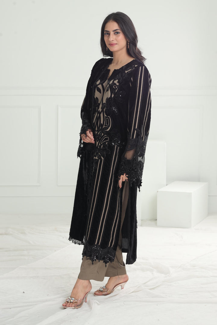 Design 05 - Maria B Winter Luxe Stitched