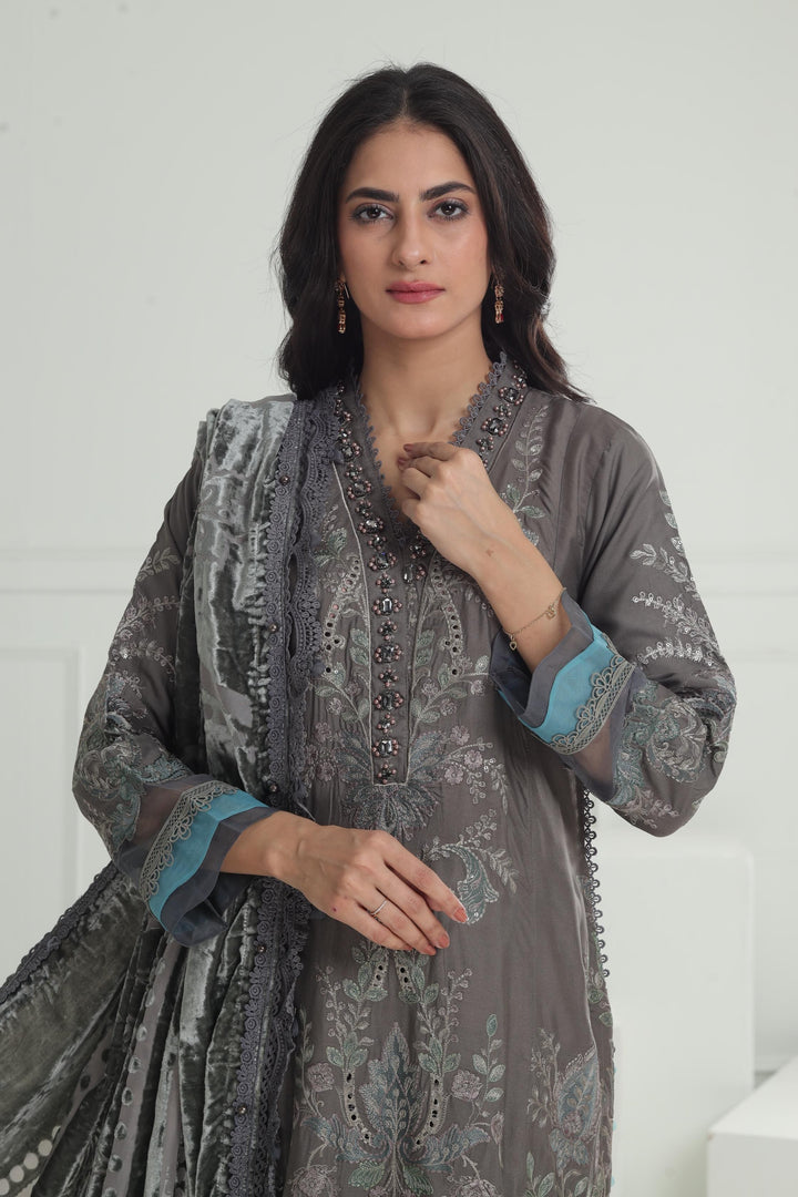 Design 09 - Maria B Winter Luxe Stitched