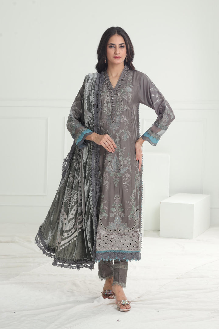 Design 09 - Maria B Winter Luxe Stitched