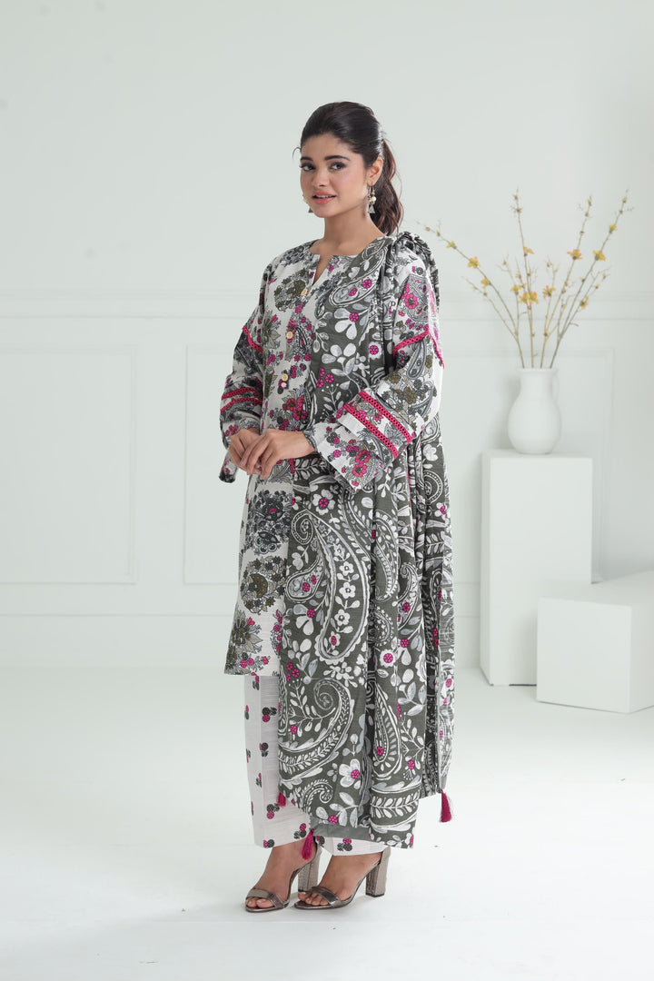 Printed Khaddar Off White Stitched Suit - Alkaram