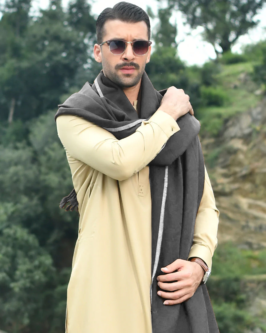 Men's Shawl - J. Junaid Jamshed
