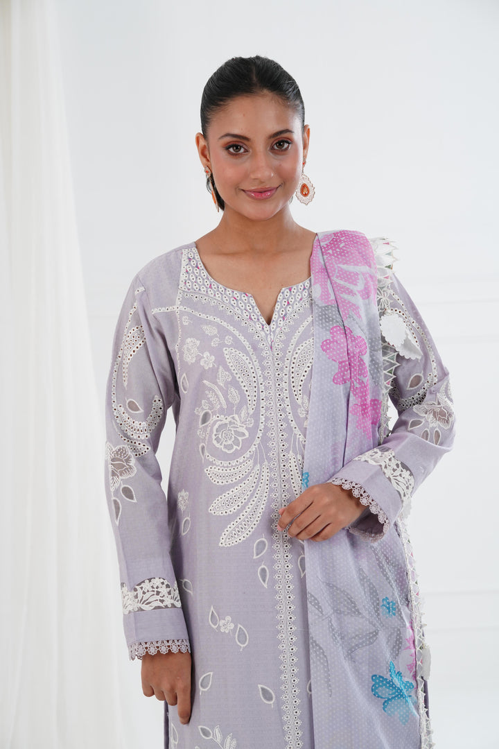 Design 6 - Jazmin Iris '25 Stitched