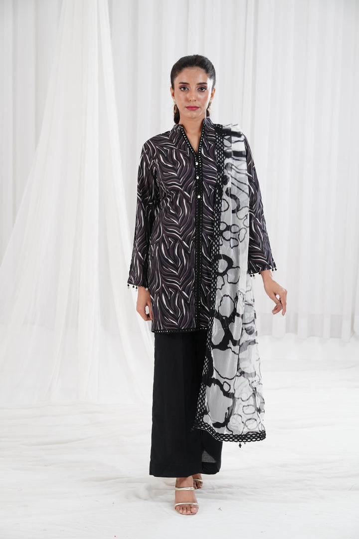 Design 4B - Maria B Summer M Basics Stitched