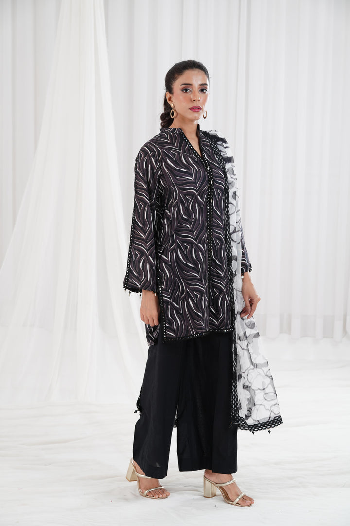 Design 4B - Maria B Summer M Basics Stitched