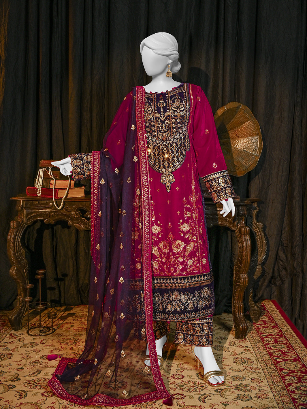 Velvet Dark Fuchsia Stitched Suit Junaid Jamshed – Janan
