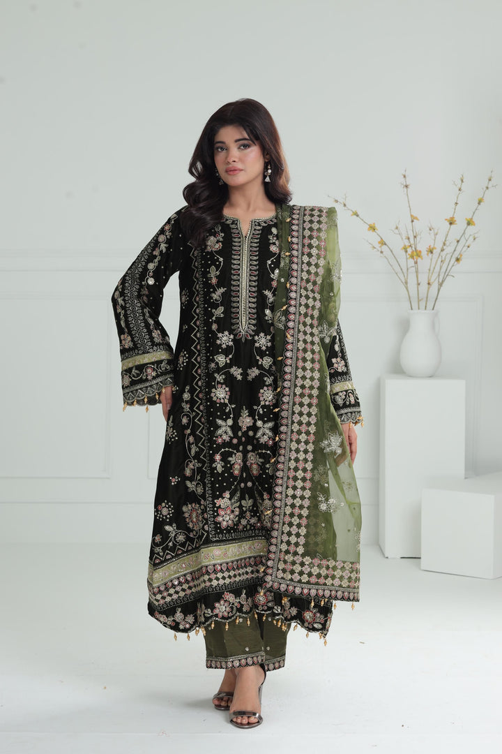 Embroidered Velvet Green Stitched Suit - Baroque