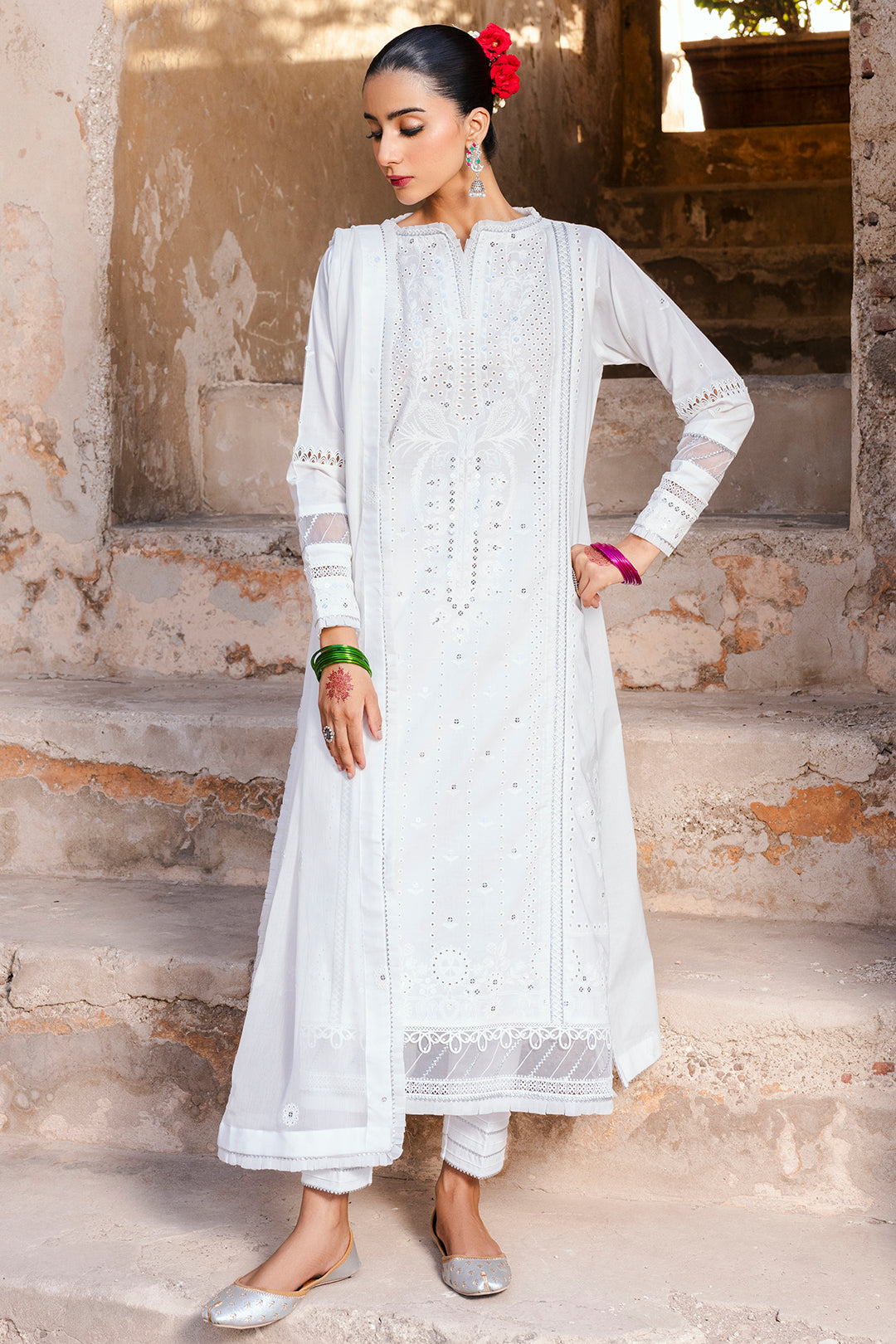 Embroidered Lawn White Stitched Suit - Zellbury – Janan