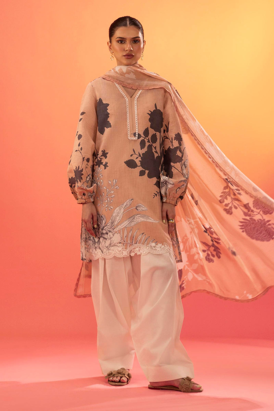 Design 4A Sana Safinaz Mahay Unstitiched