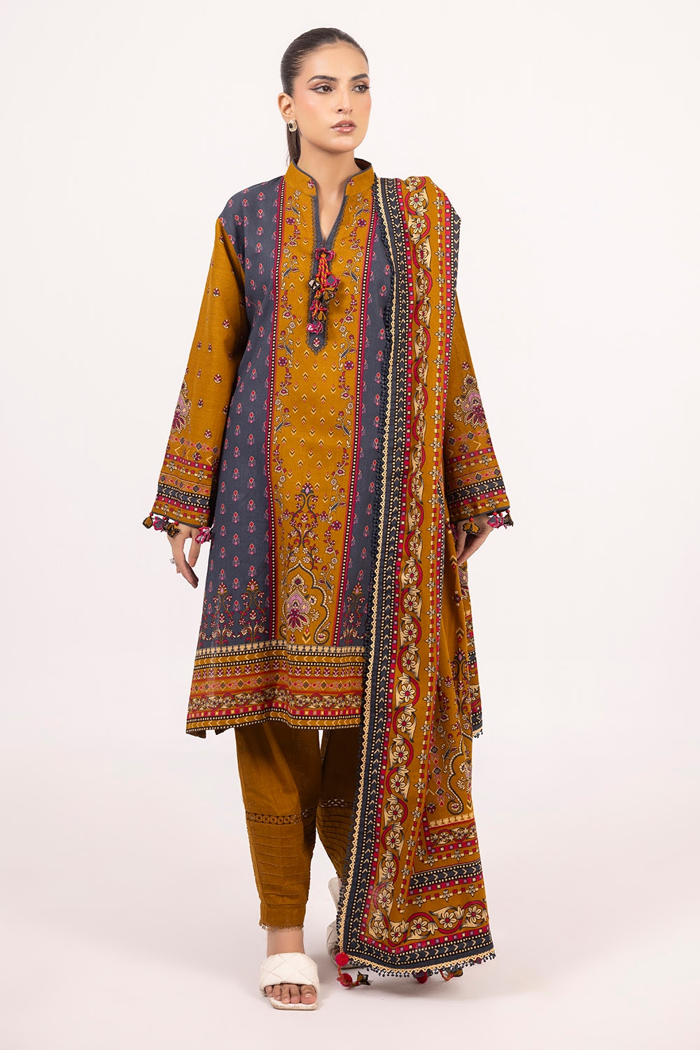 Khaddar Brown Unstitched Suit - Gul Ahmed