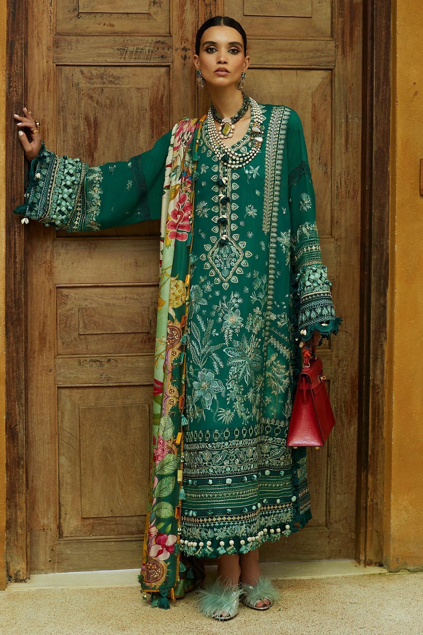 Fully embroidered ELAN lawn three store piece