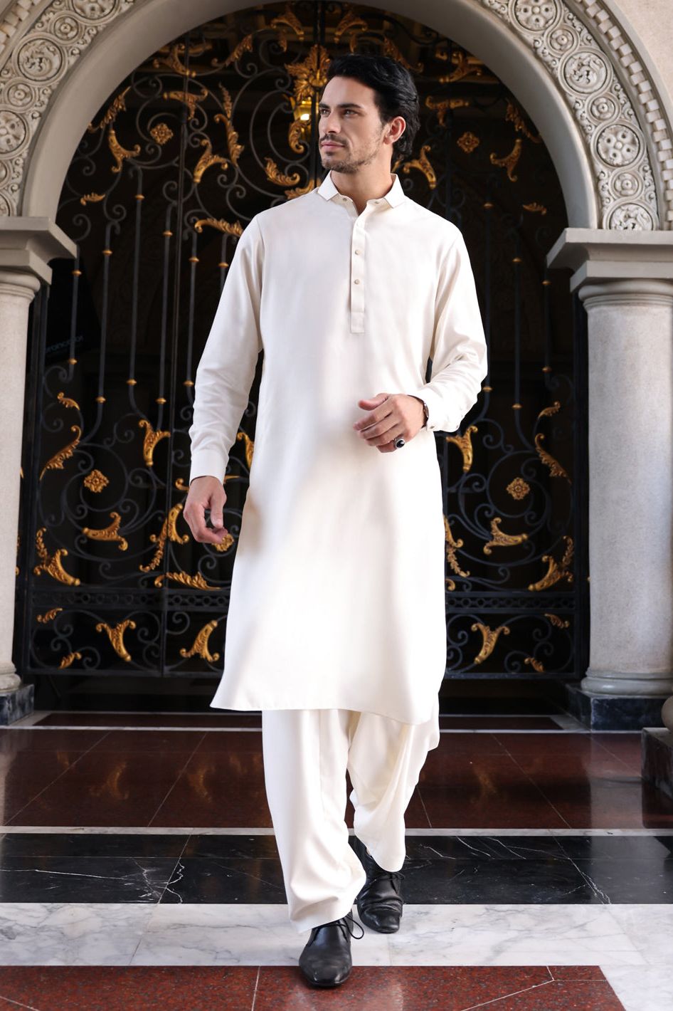 Blended Off White Shalwar Kameez Almirah – Janan