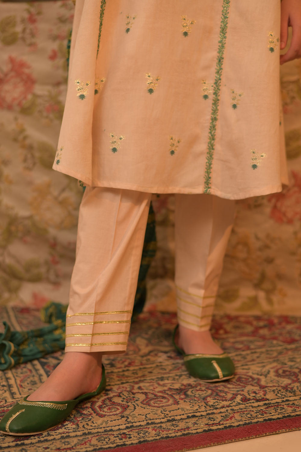 Cotton Jacquard Fawn Stitched Suit - Senorita