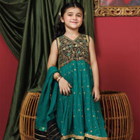 Viscose Crinkle Chiffon Green Stitched Suit - Senorita