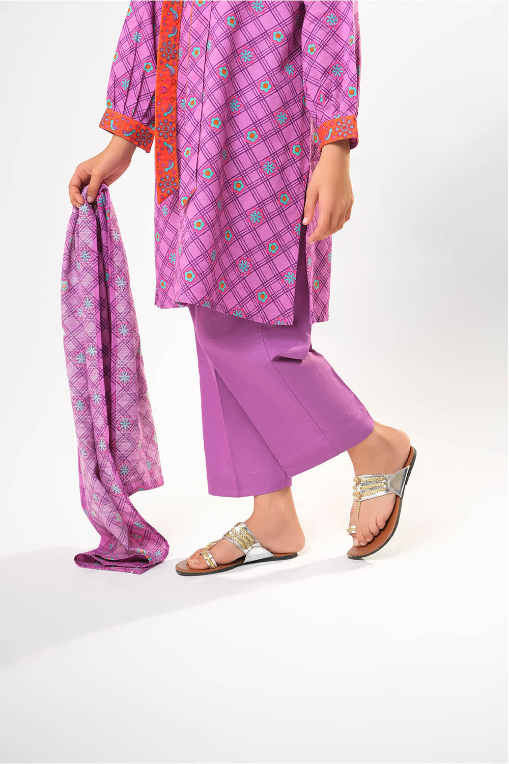 Cotton Khaddar Printed Purple Stitched Suit - Senorita