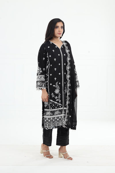 Midnight Glow - Farasha Bahaar Embroidered Lawn Stitched