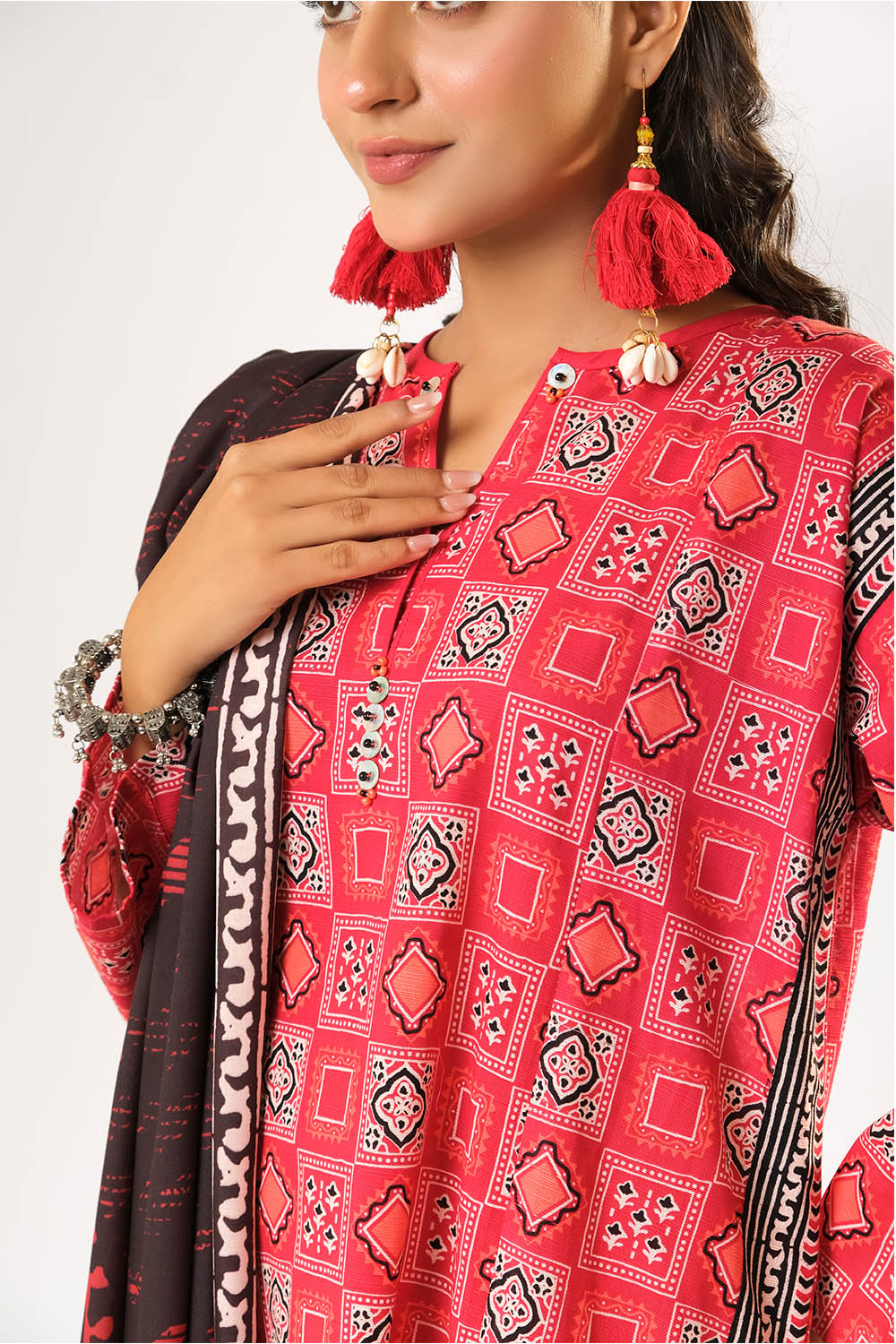 Cotton Khaddar Printed Red Stitched Suit - Senorita