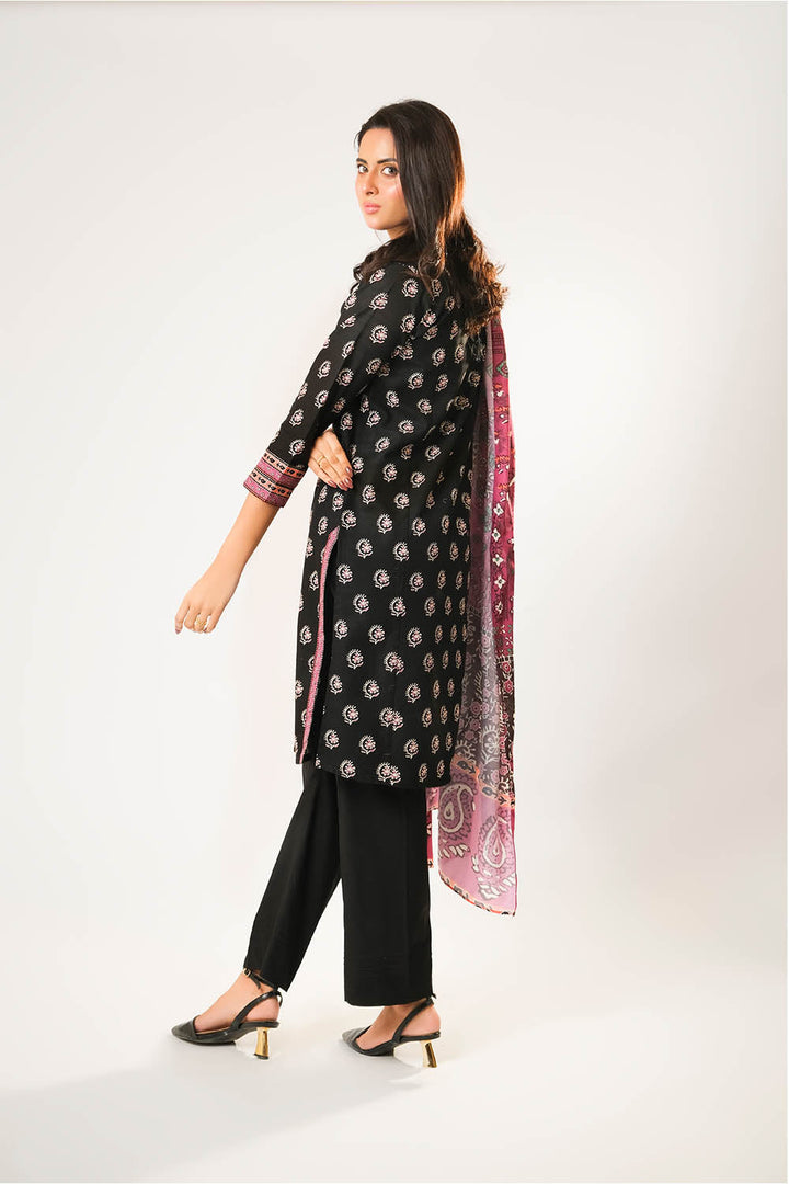 Cotton Khaddar Printed Black Stitched Suit - Senorita