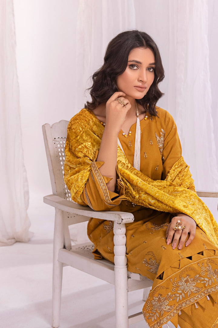 Design 3 - Lala Zoya Winter Collection