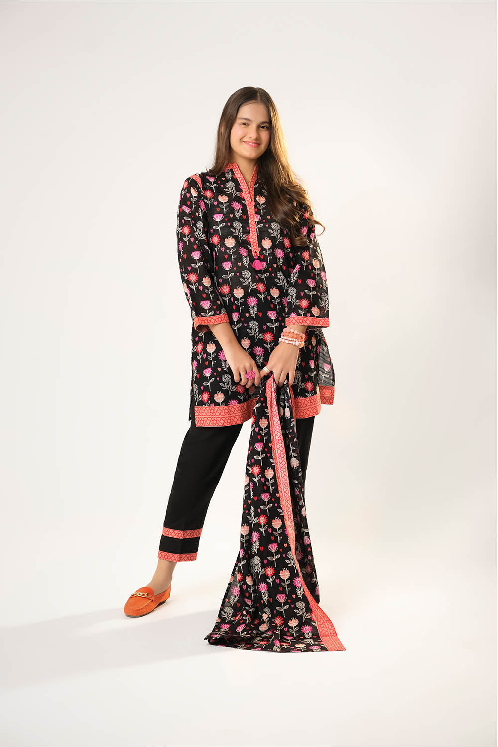 Cotton Khaddar Printed Black Stitched Suit - Senorita