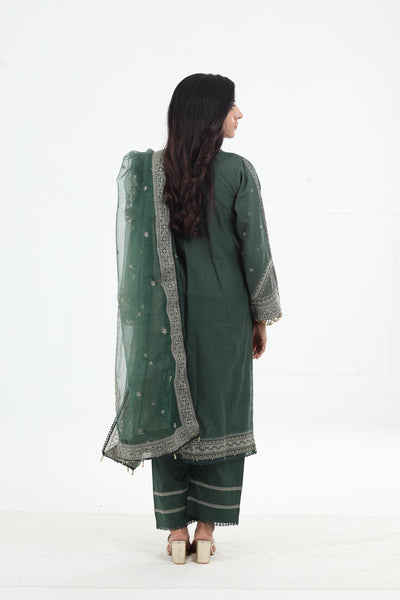 Emerald Eve - Farasha Bahaar Embroidered Lawn Stitched