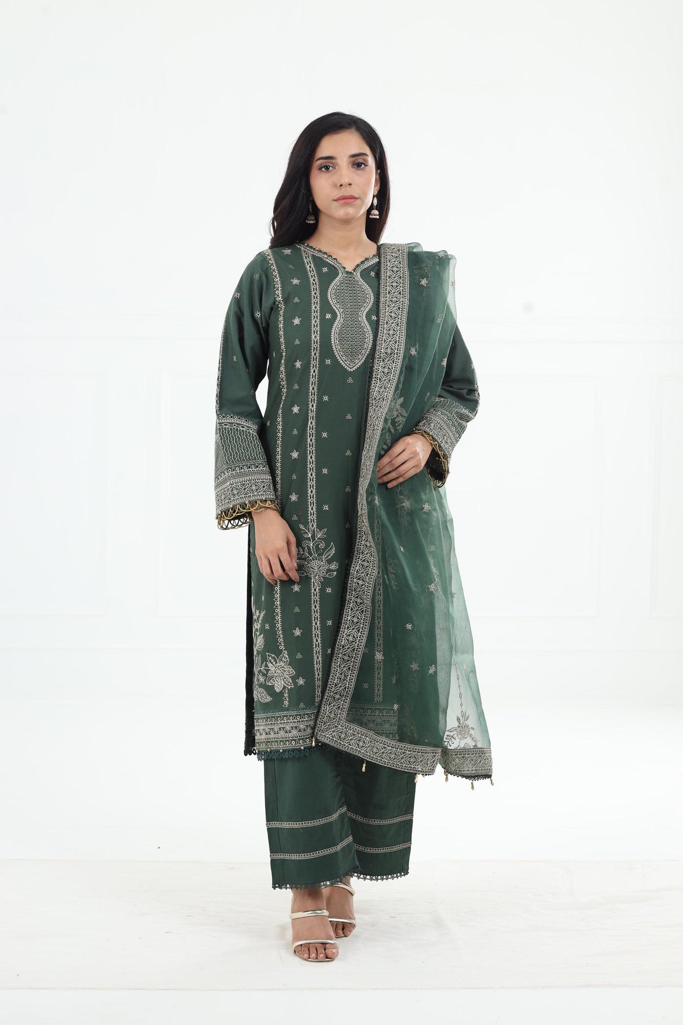 Emerald Eve - Farasha Bahaar Embroidered Lawn Stitched