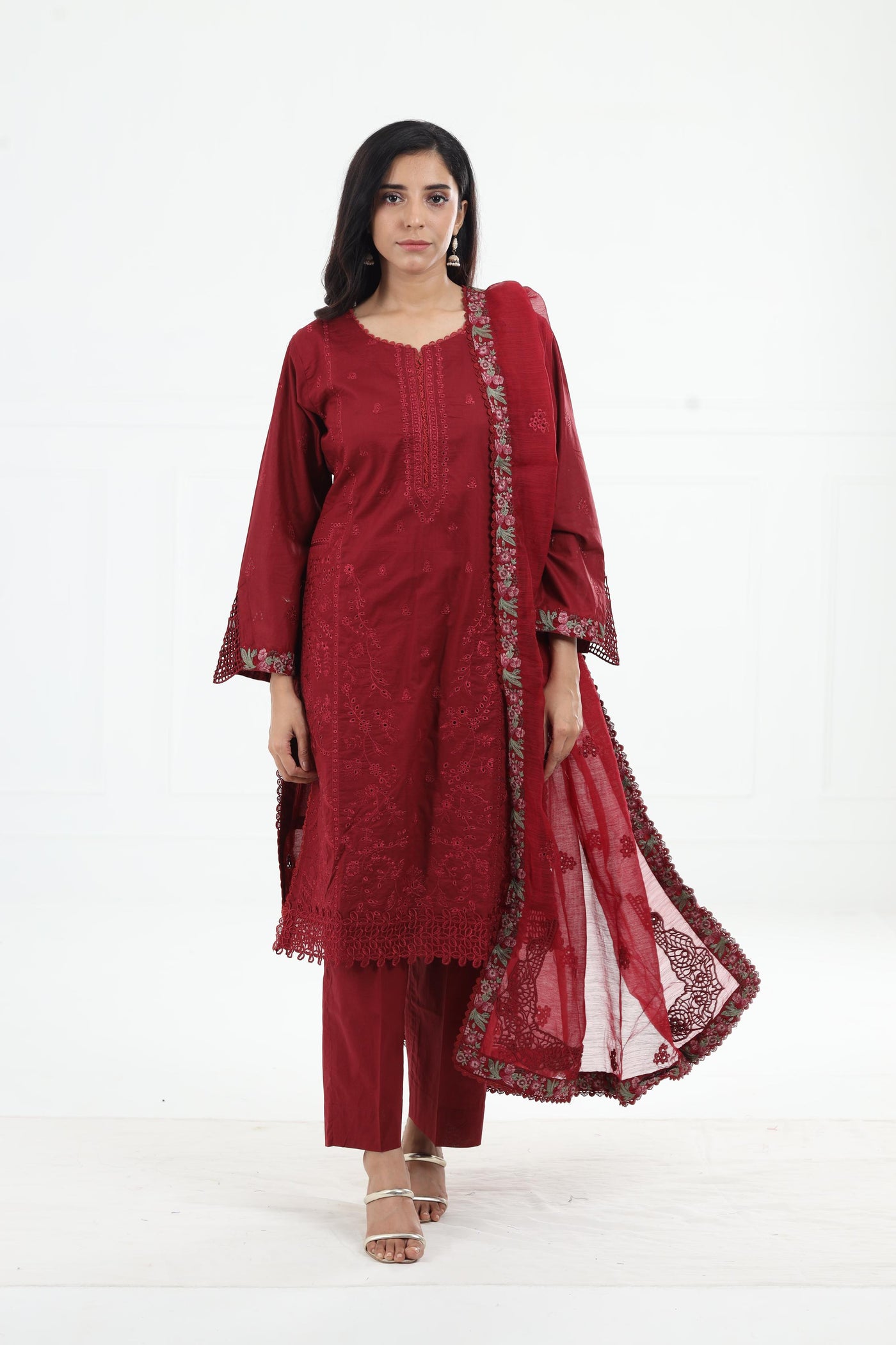 Sayah - Zarif Embroidered Stitched