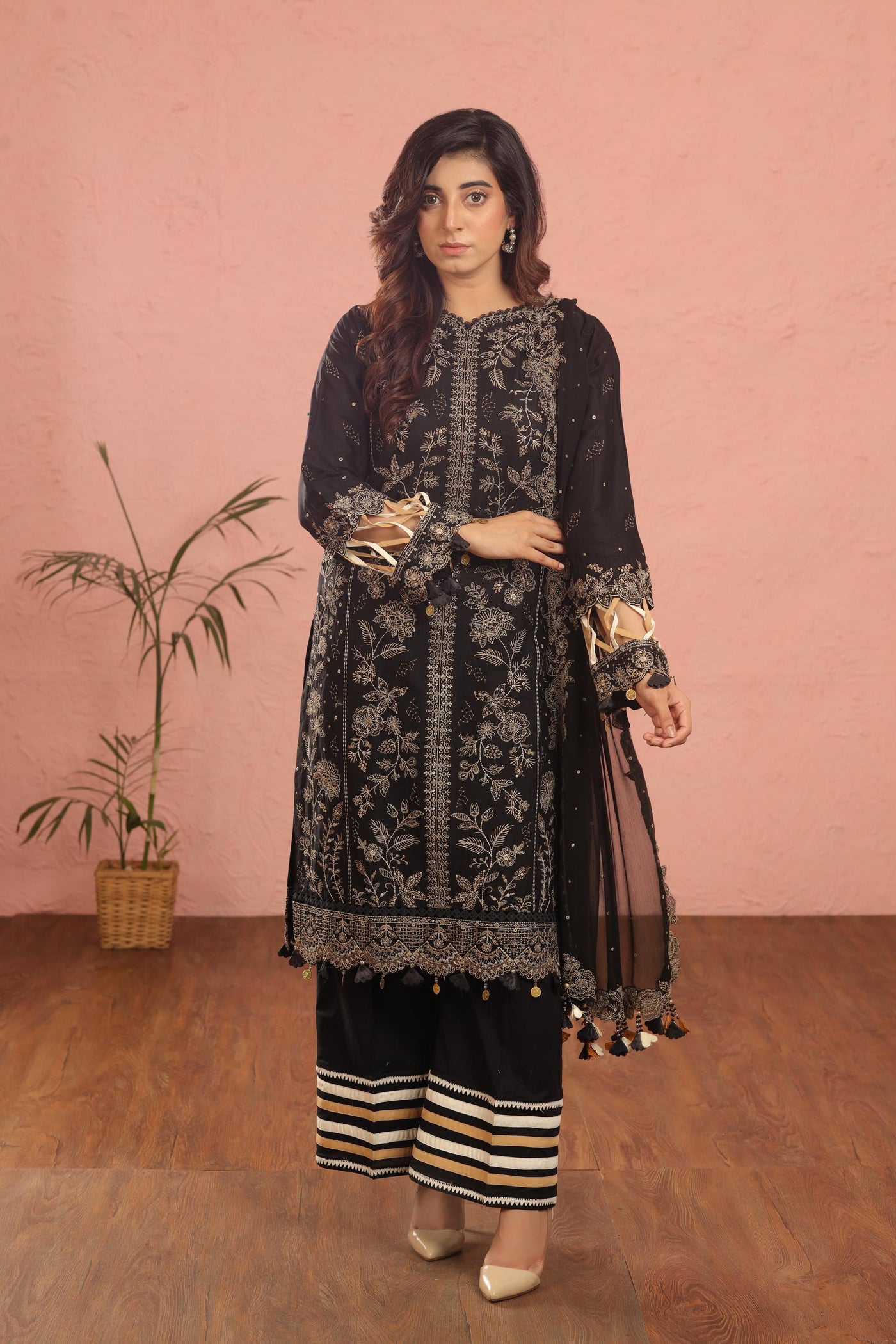 Raven Aura - Farasha Luxury Festive Stitched