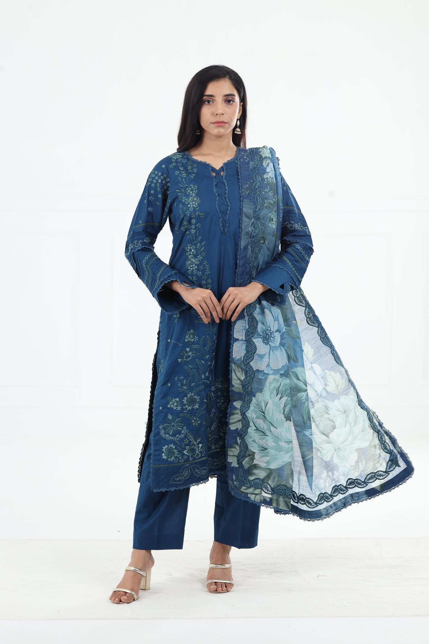 Mehmer - Zarif Embroidered Stitched