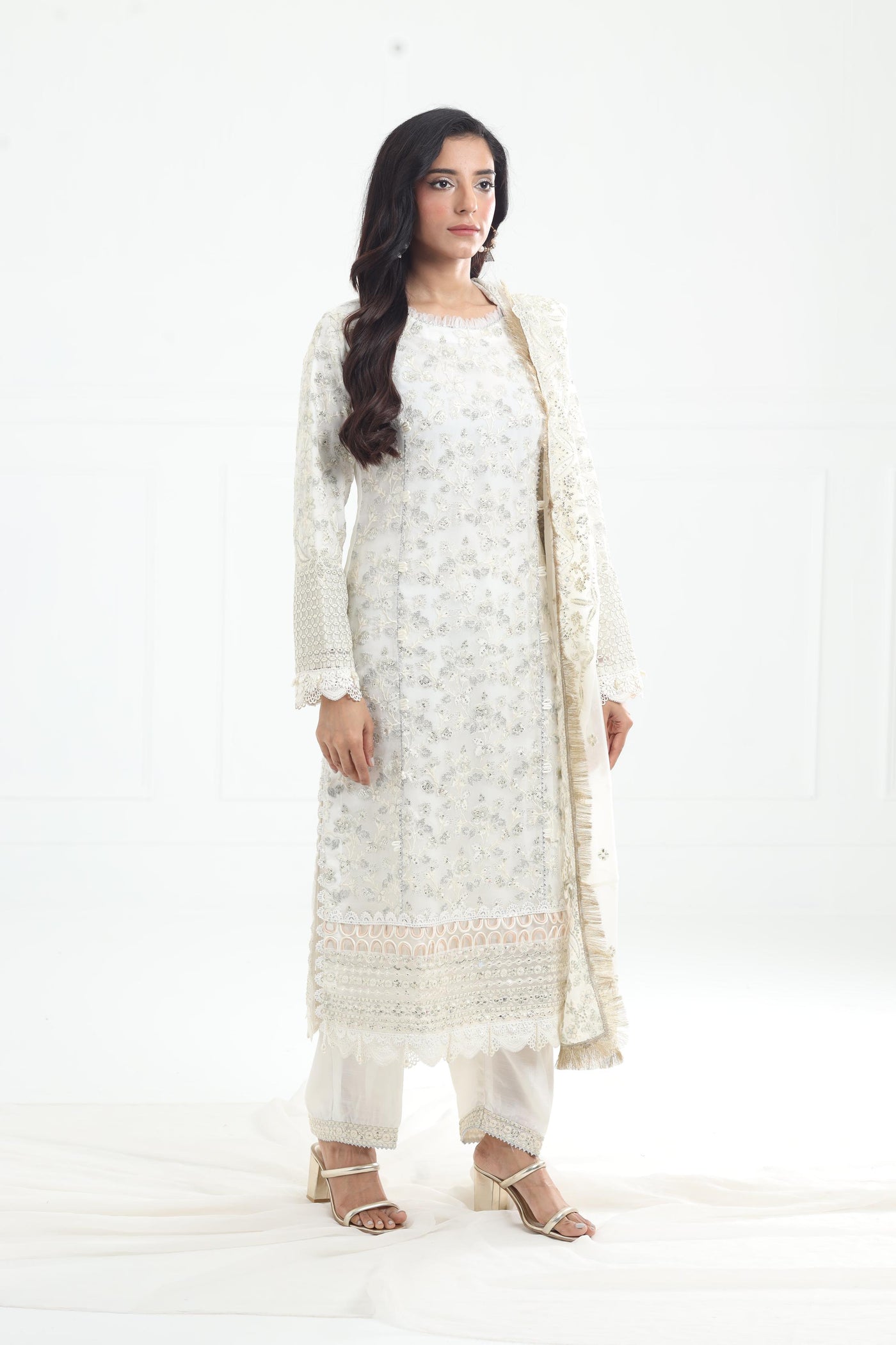 Serenia - Xenia Niran Embroidered Stitched