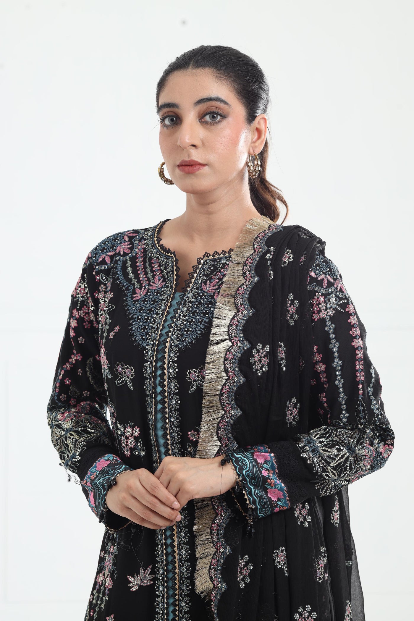 Antiha - Xenia Niran Embroidered Stitched