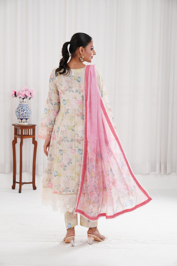 Meadow Blush - Farasha Printed Essentials Stitched