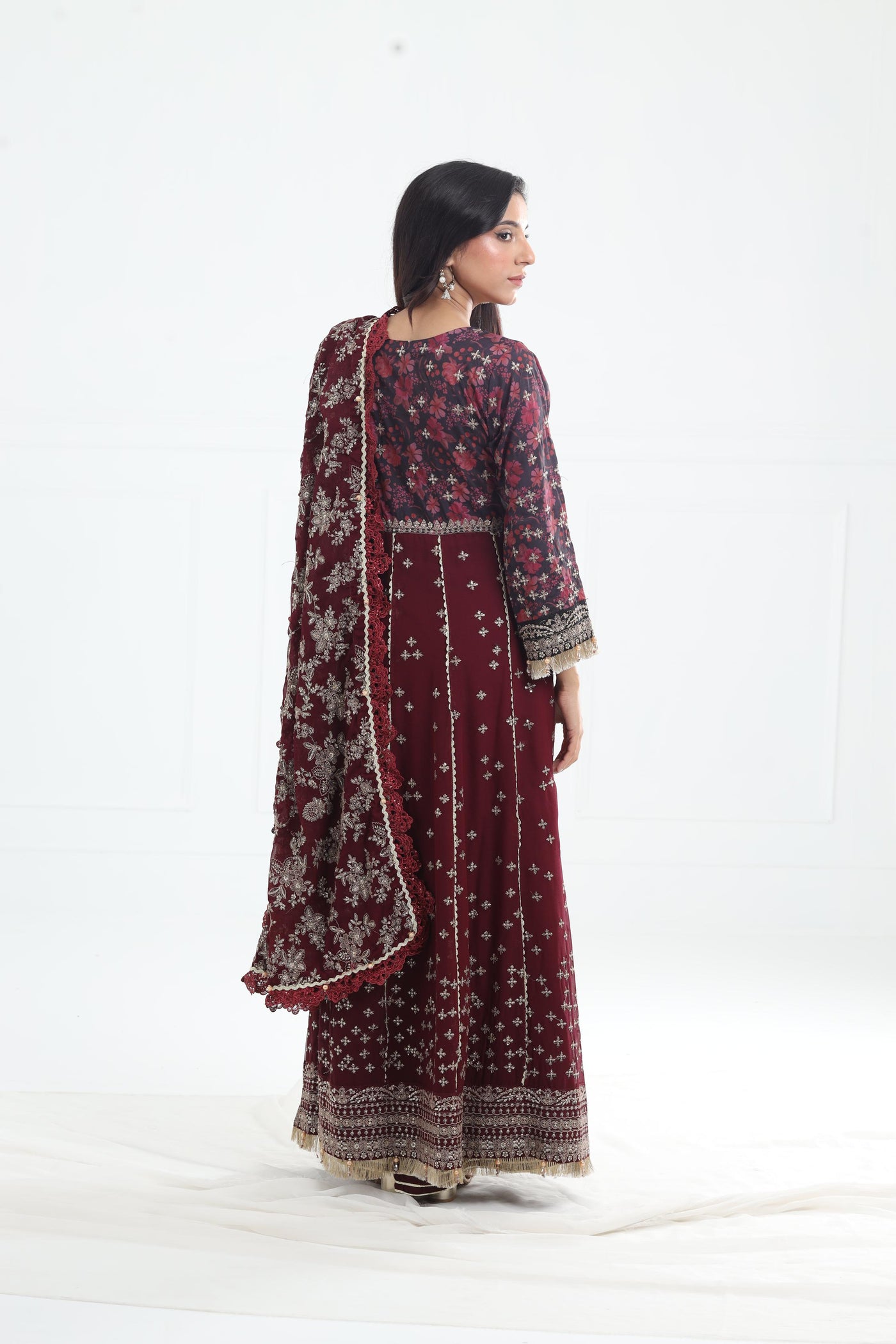 Lune - Xenia Niran Embroidered Stitched