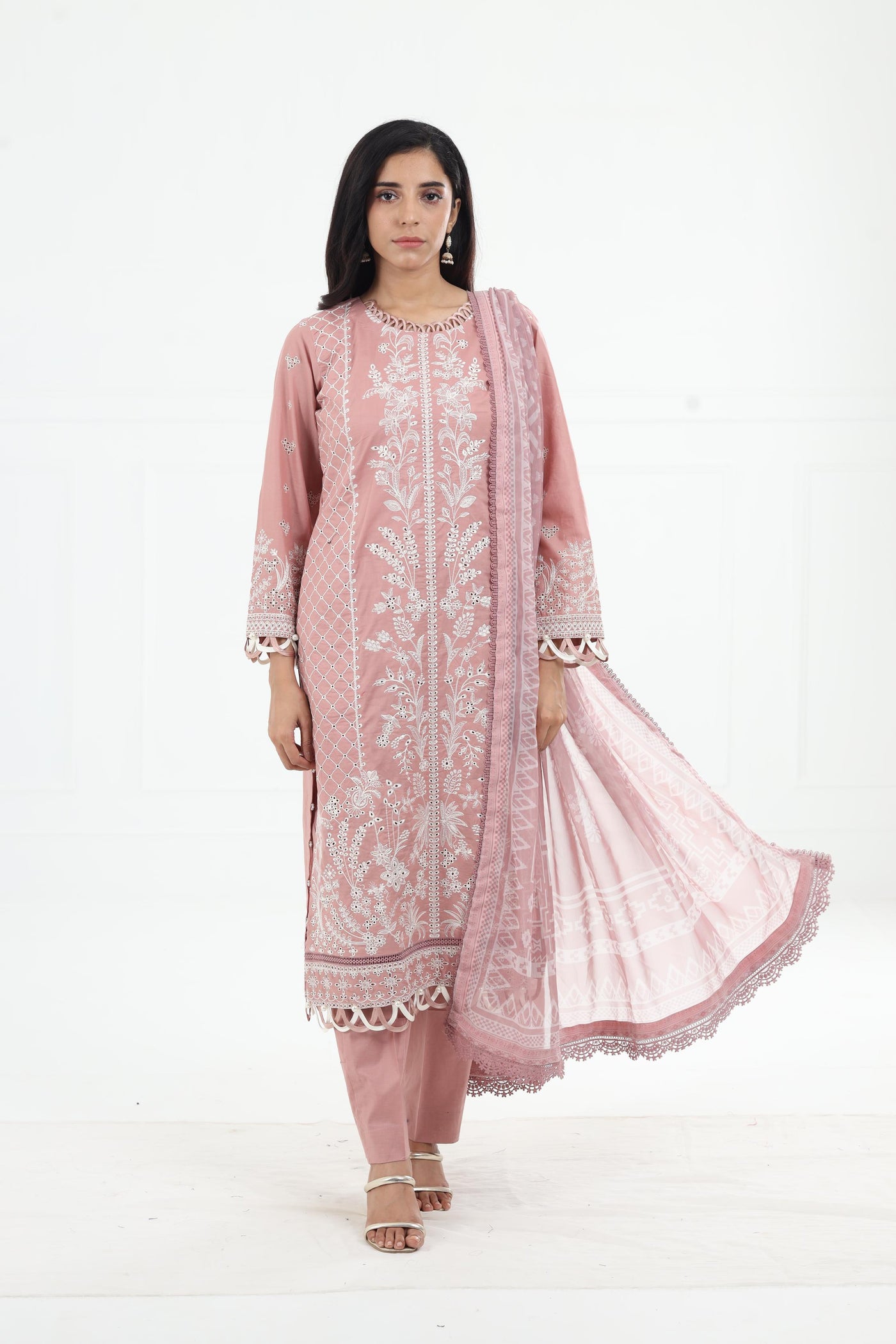 Aneema - Zarif Embroidered Stitched