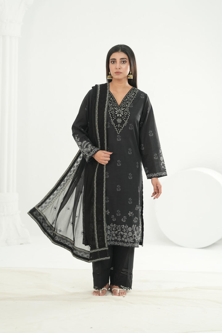 Aera - Xenia Namah Summer 26' Stitched