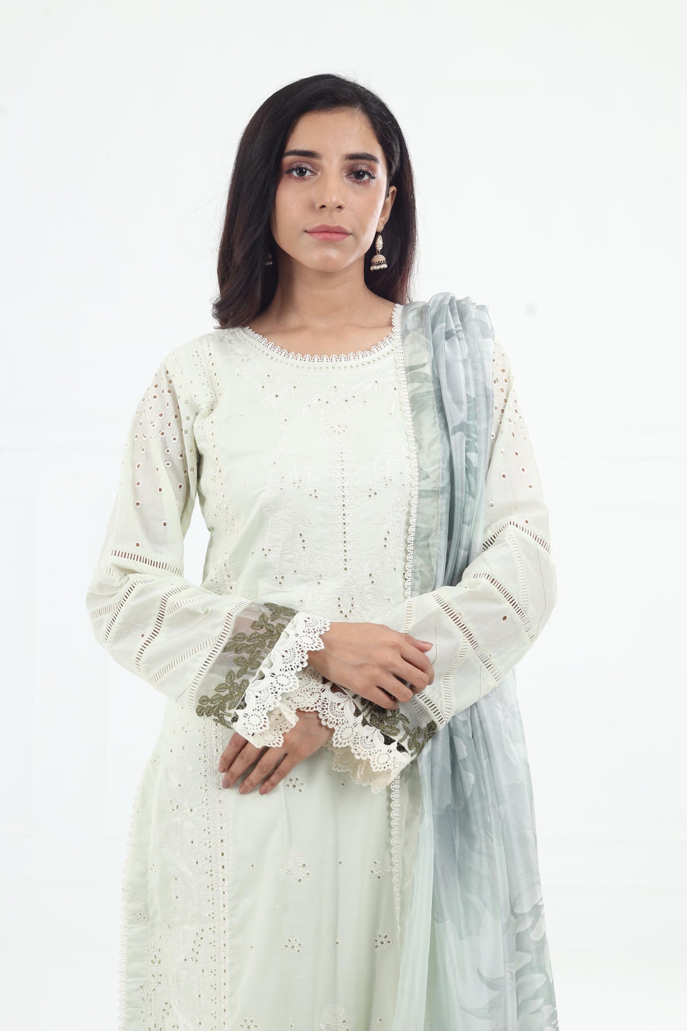 Roohal - Zarif Embroidered Stitched