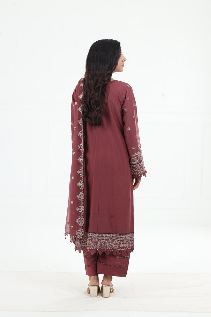 Dusty Rose - Farasha Bahaar Embroidered Lawn Stitched