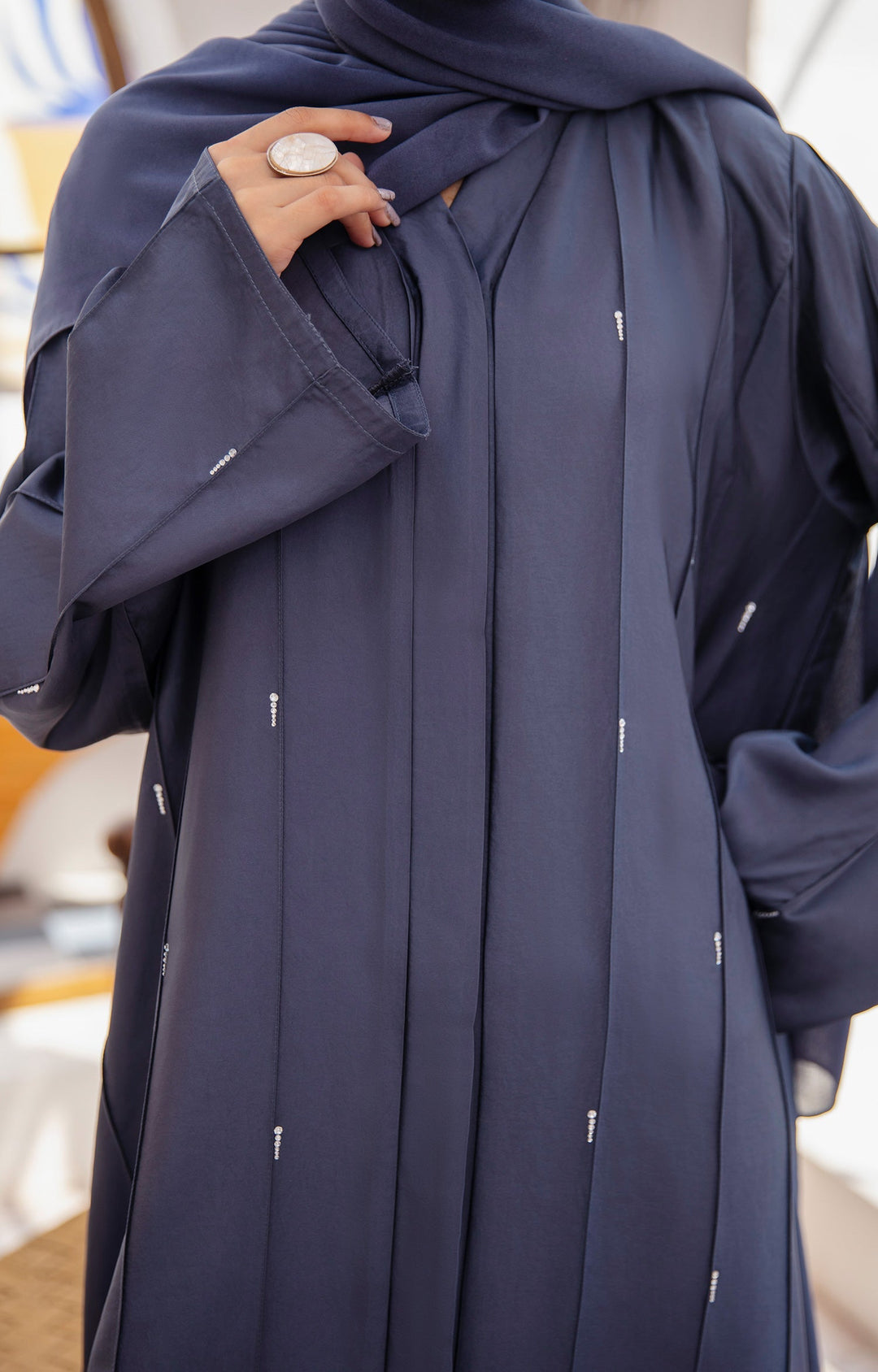 Elnaz Diva Abaya